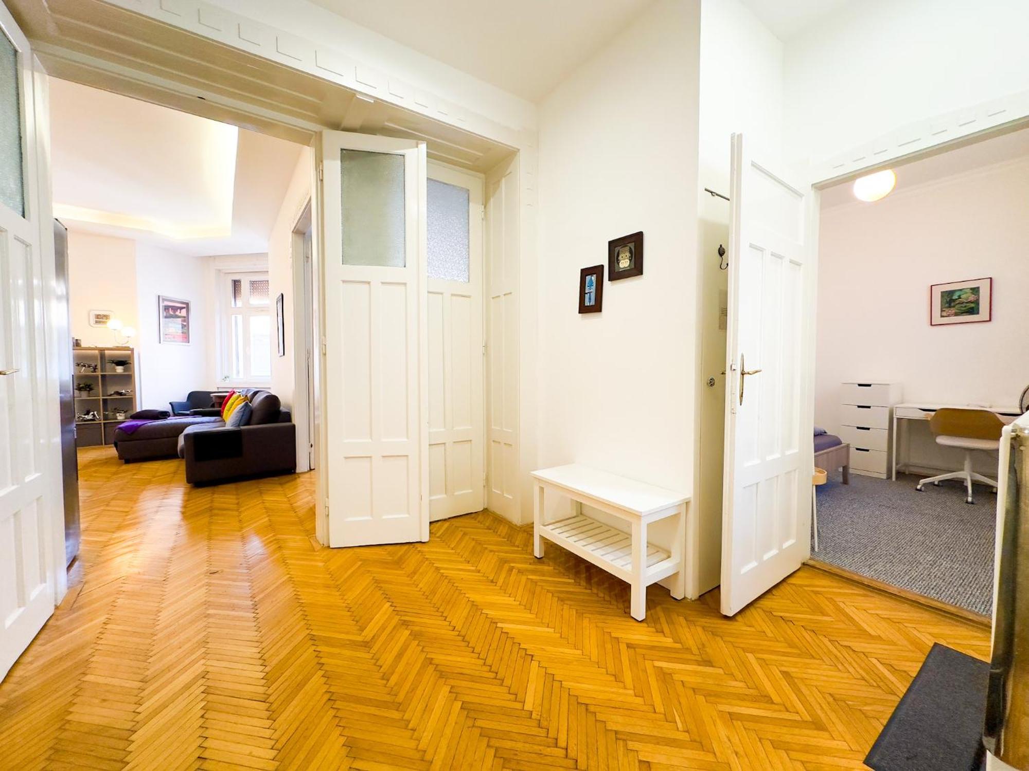 Spacious 4Br Oasis In Central Budapest - Bp Sky 外观 照片