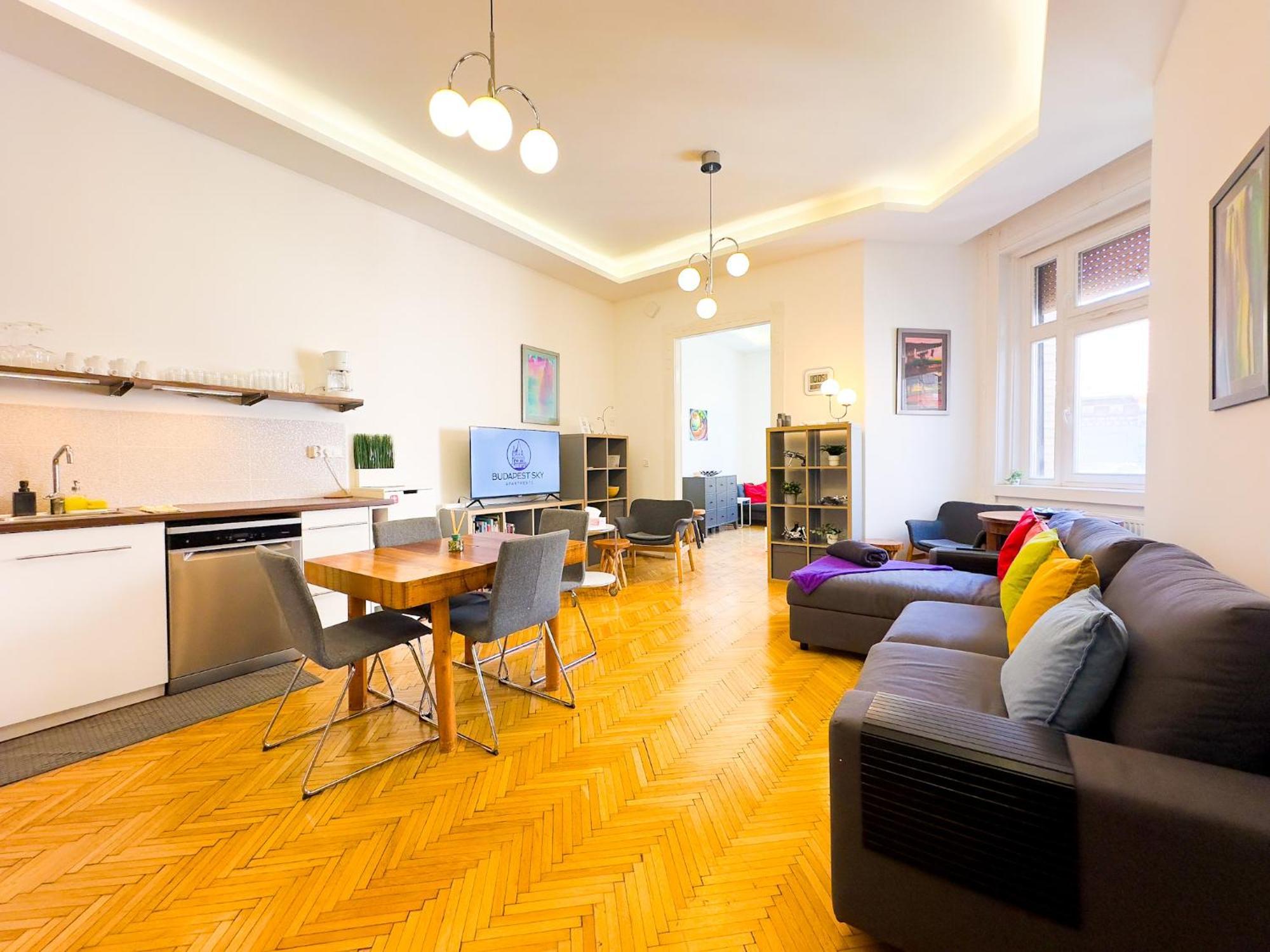 Spacious 4Br Oasis In Central Budapest - Bp Sky 外观 照片