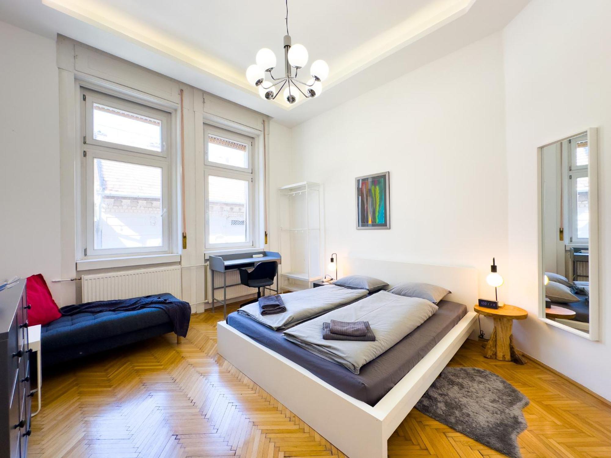 Spacious 4Br Oasis In Central Budapest - Bp Sky 外观 照片