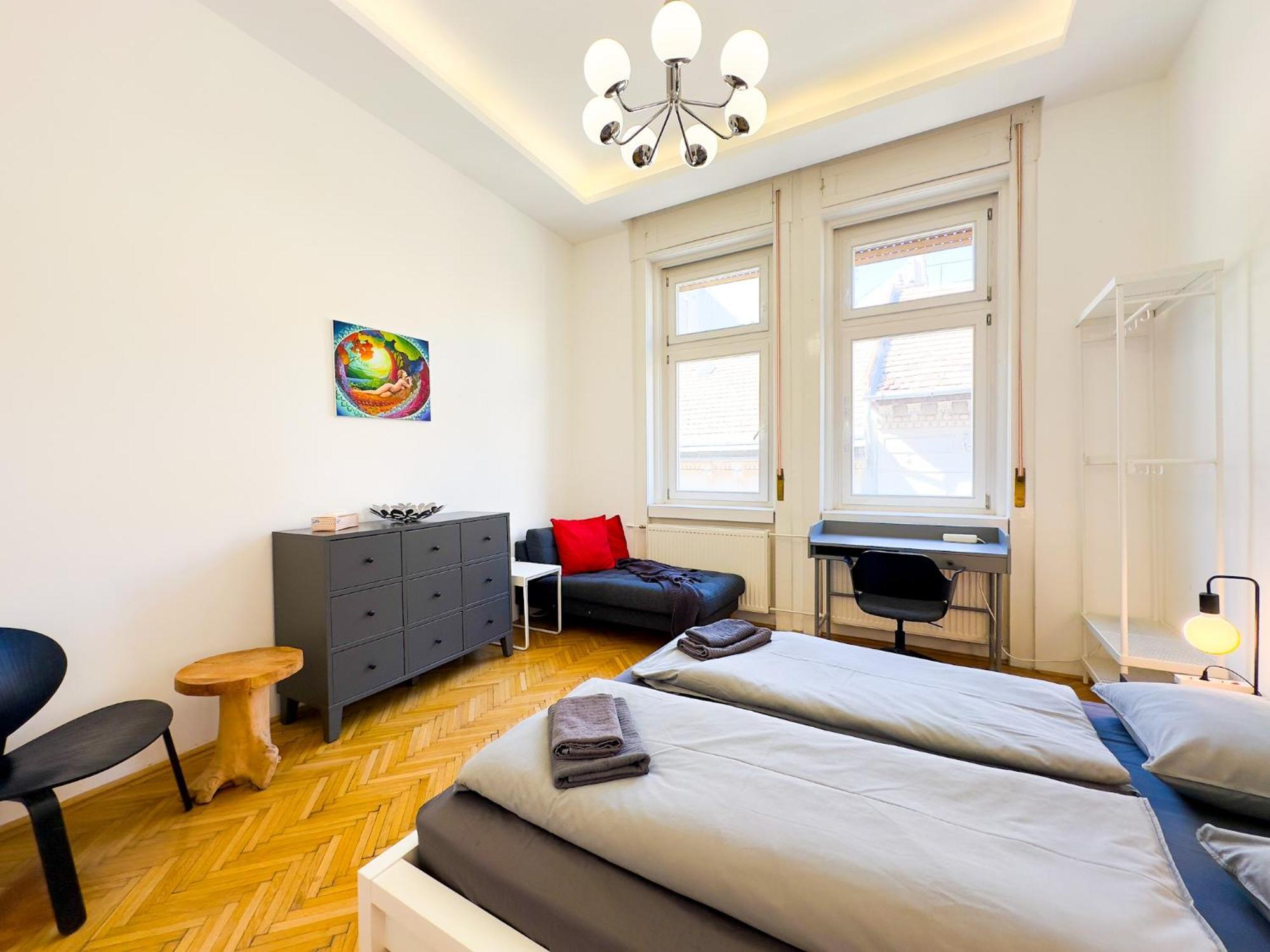 Spacious 4Br Oasis In Central Budapest - Bp Sky 外观 照片